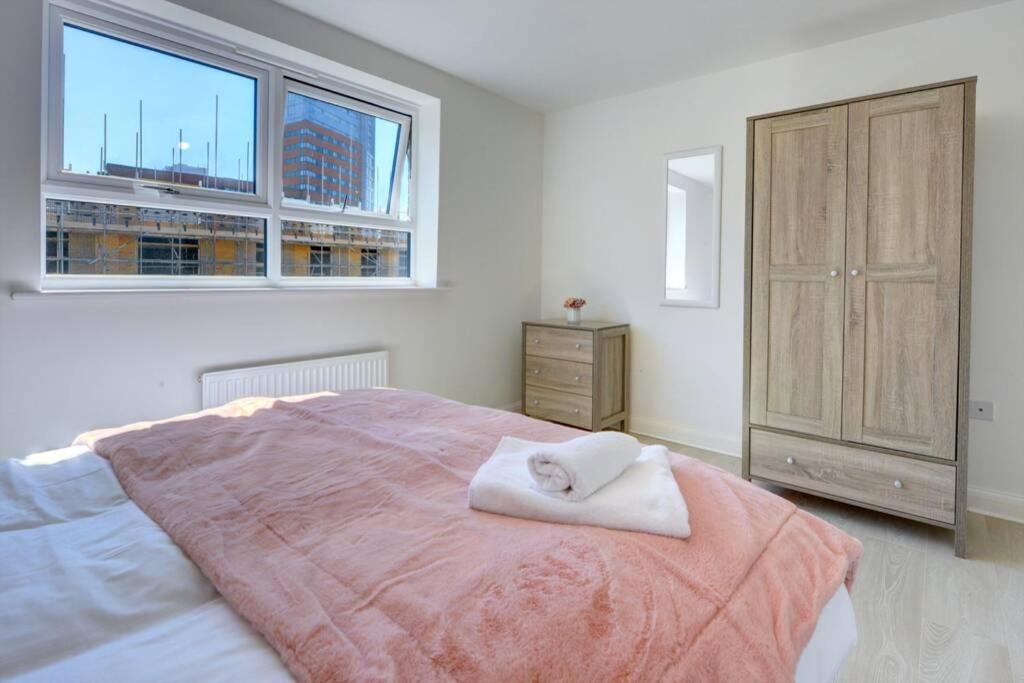 The Stratford Palace Apartment Birmingham Exterior photo