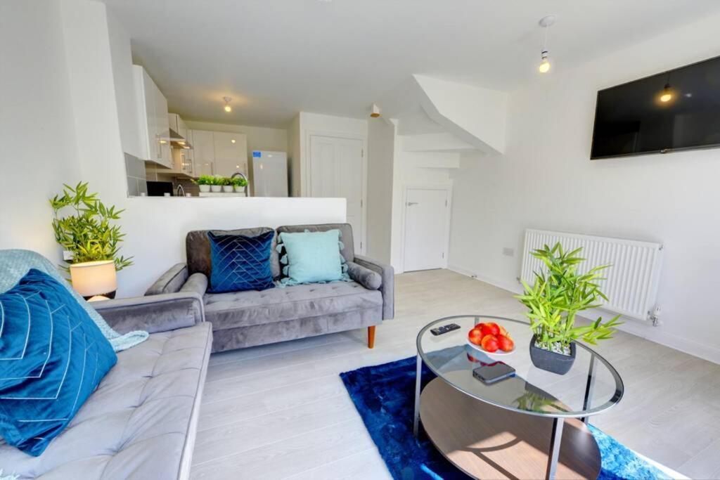 The Stratford Palace Apartment Birmingham Exterior photo